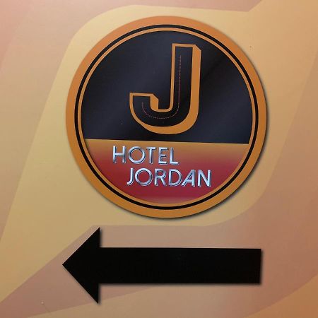J Hotel Hong Kong Bagian luar foto